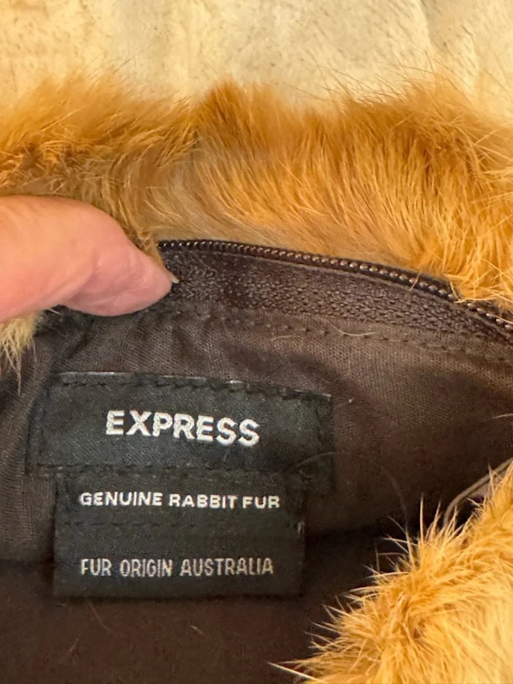🤎 GENUINE RABBIT FUR SHOULDER BAG BY EXPRESS MADE IN AUSTRALIA!